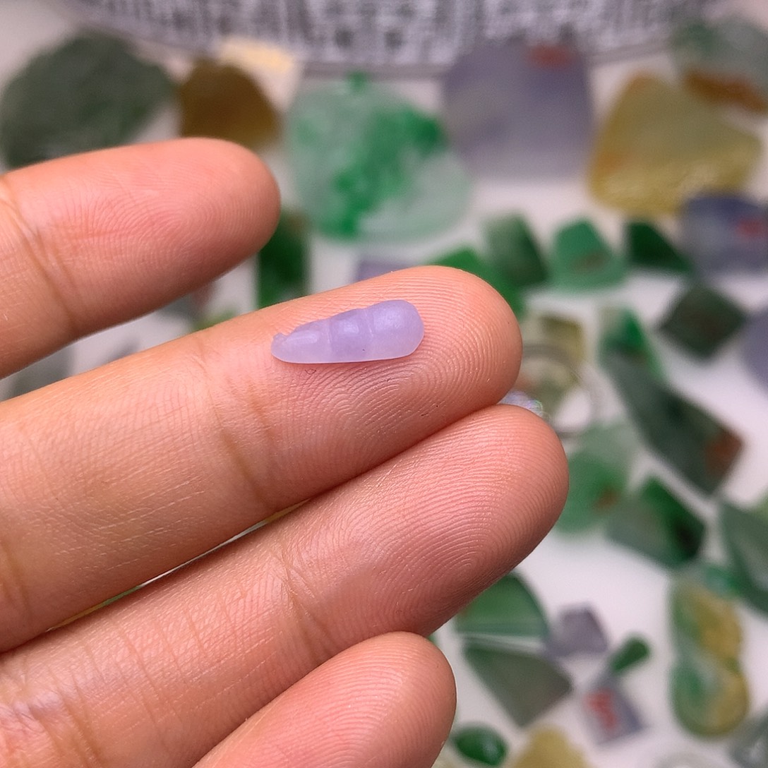 看***涛定制翡翠未镶嵌天然翡翠定制