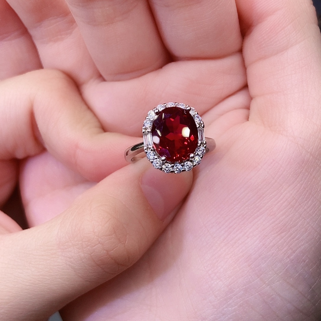 银S925镶嵌戒指红宝石