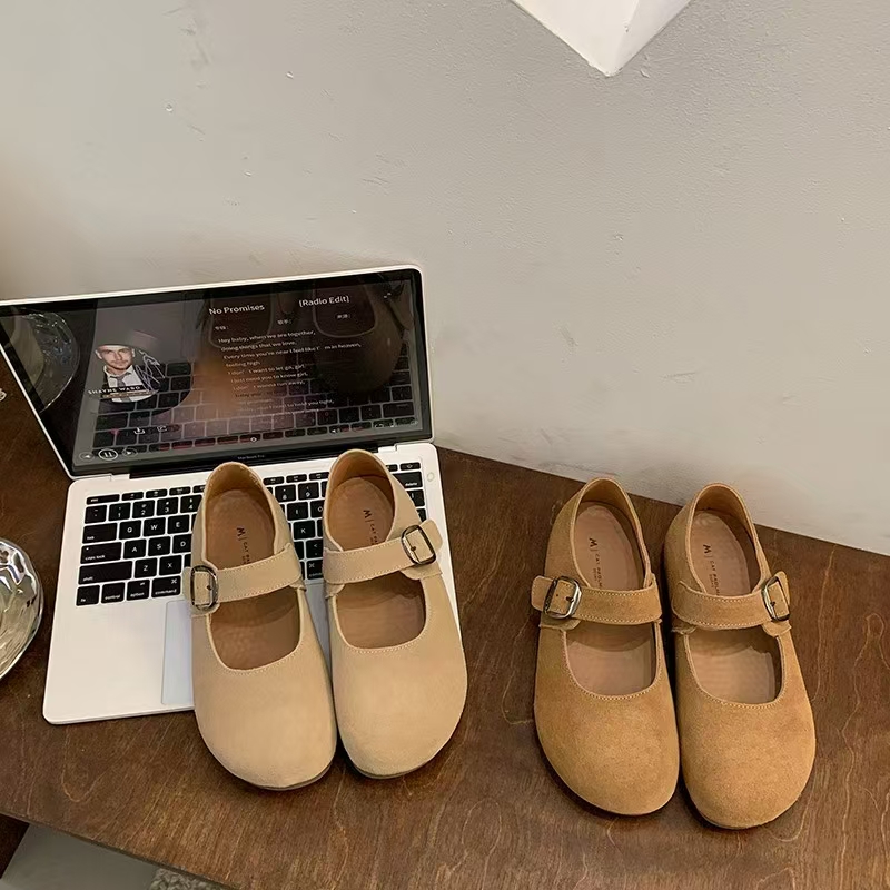 M888春季子女款平底百搭真皮勃肯鞋