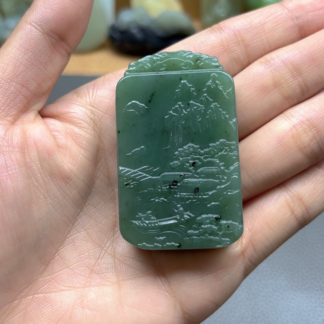 和田玉未镶嵌颈饰