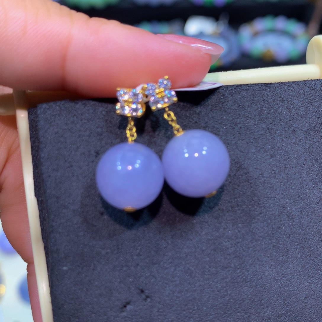 翡翠18K金镶嵌颈饰翡翠