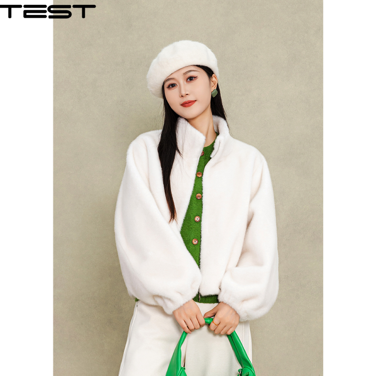 武冈她之蝶25冬外套 2254175款绒外套