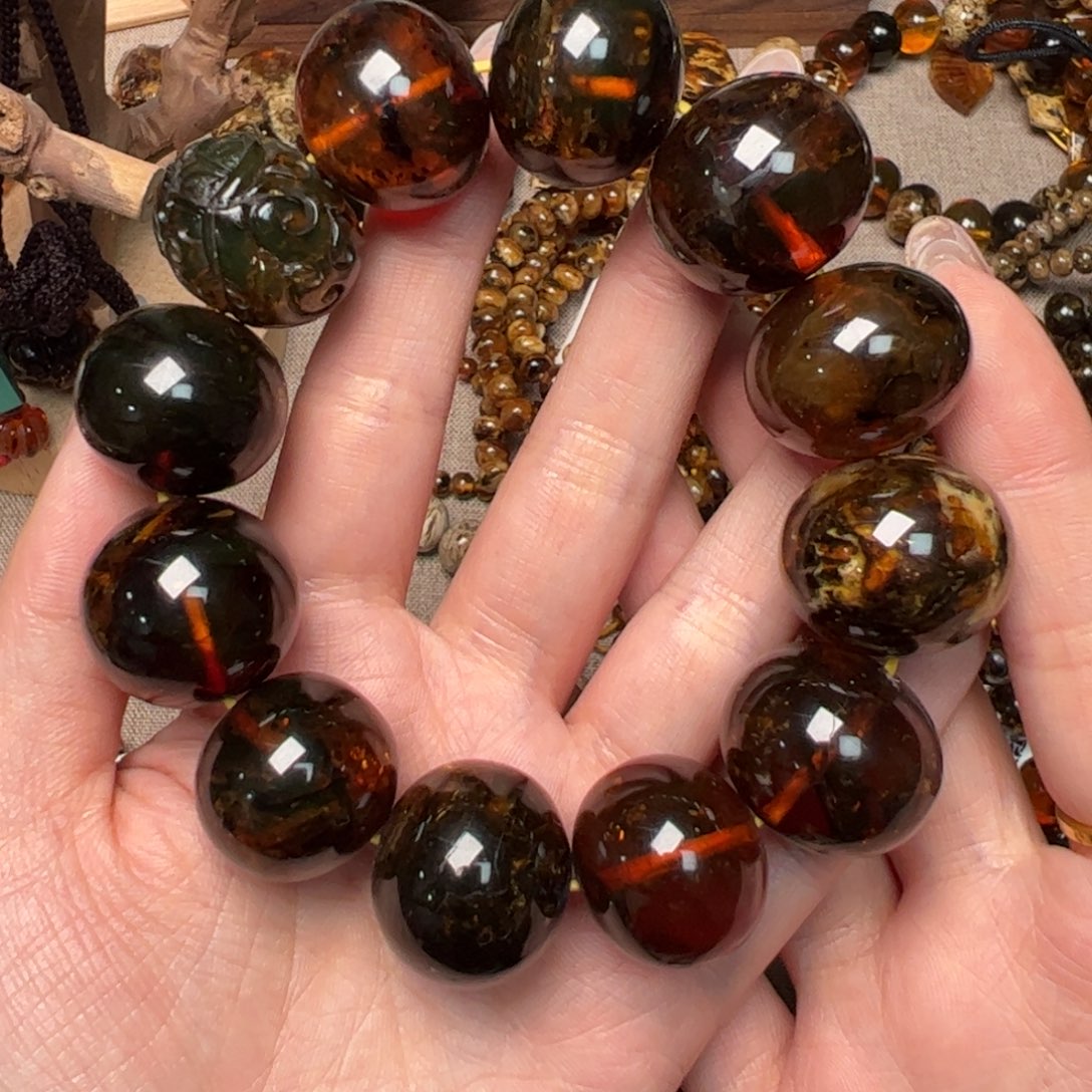 琥珀手链未镶嵌蕙*抚顺琥珀