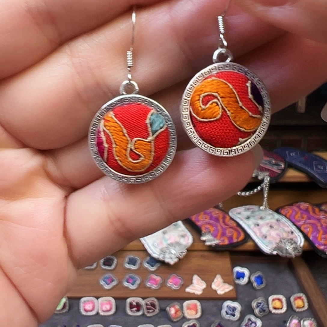 织绣手工刺绣工艺品