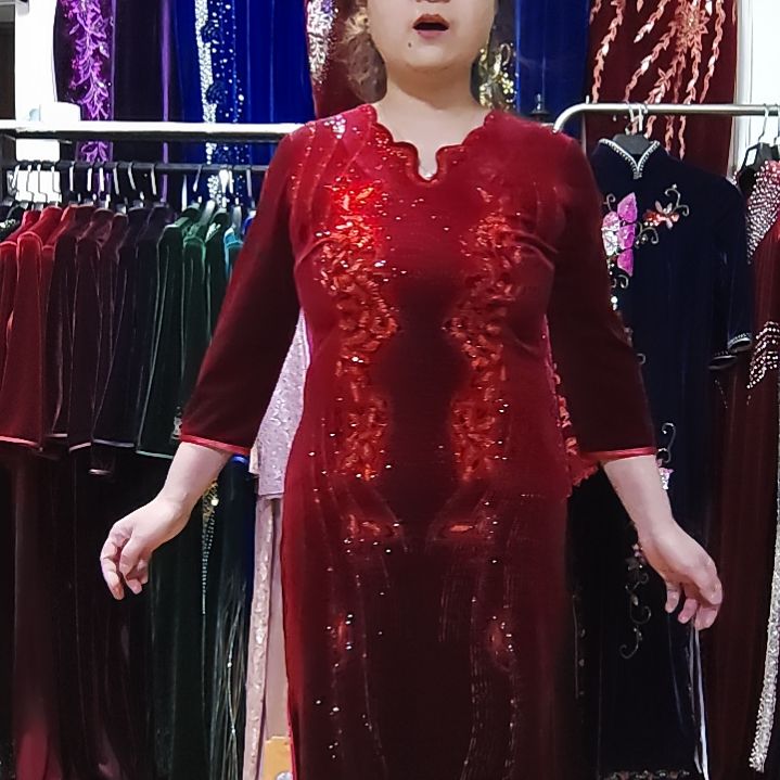 酒红色金丝绒v领重工长款两侧开叉直筒裙2XL100-120内