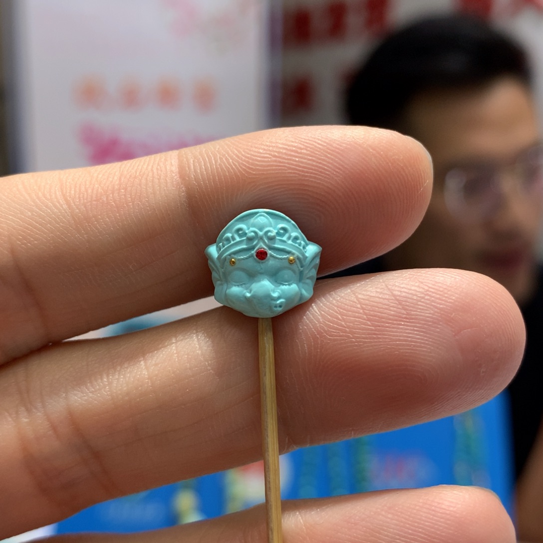 绿松石配饰未镶嵌