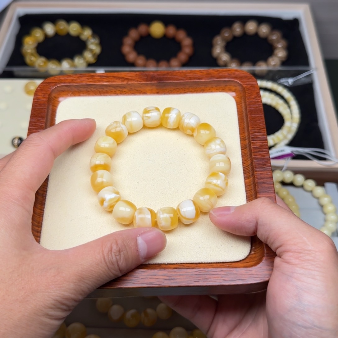 琥珀手链未镶嵌12.5蜜蜡老型蜜蜡手串21.2克