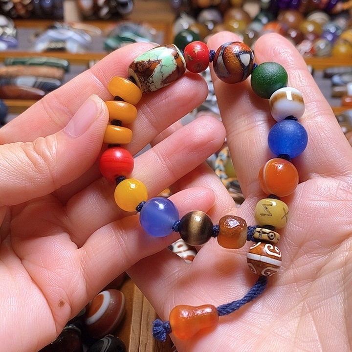 木****未镶嵌颈饰玛瑙/玉髓