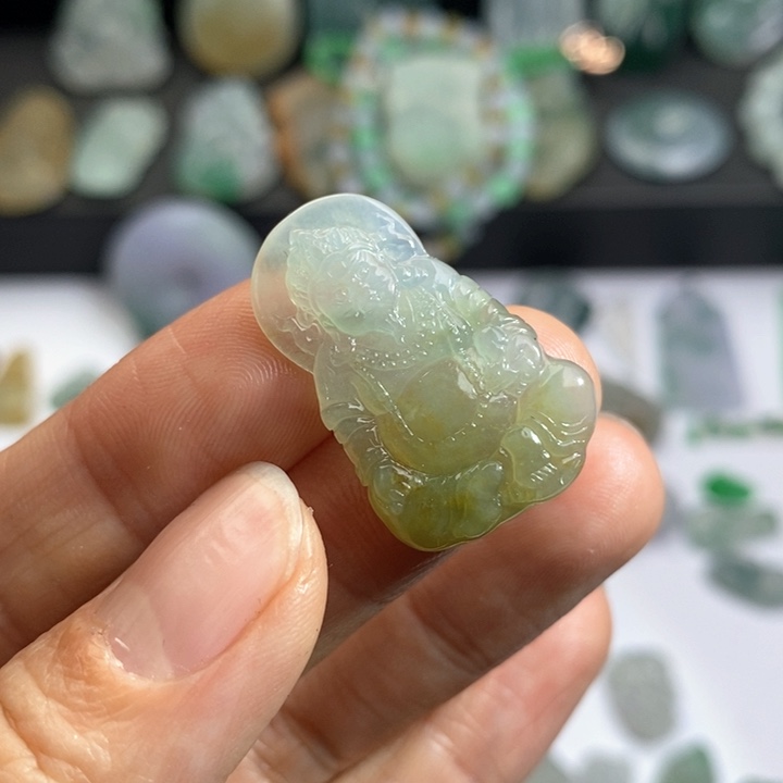 定制翡翠未镶嵌黄财神