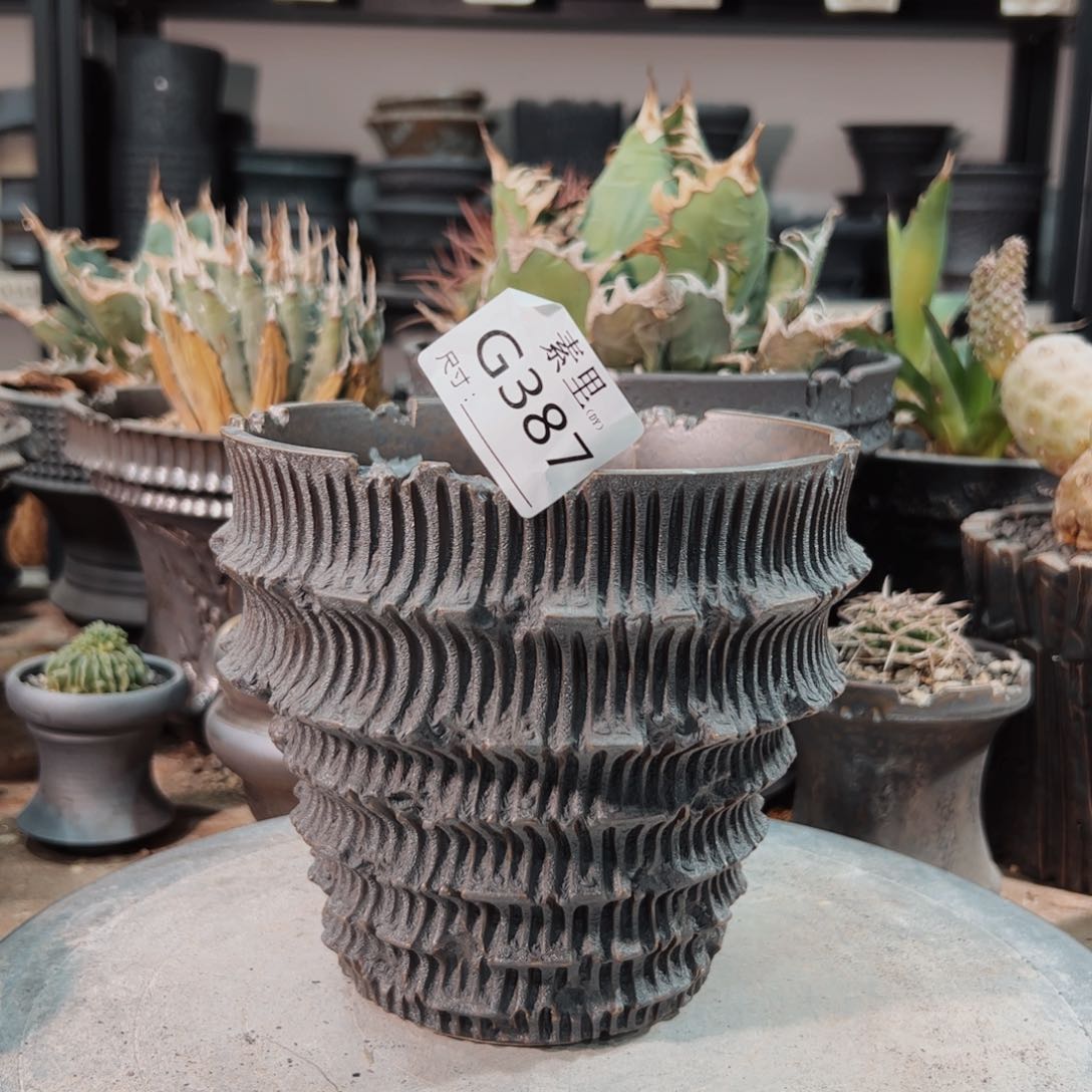 景德镇手工素里内口14.5高14瑕疵