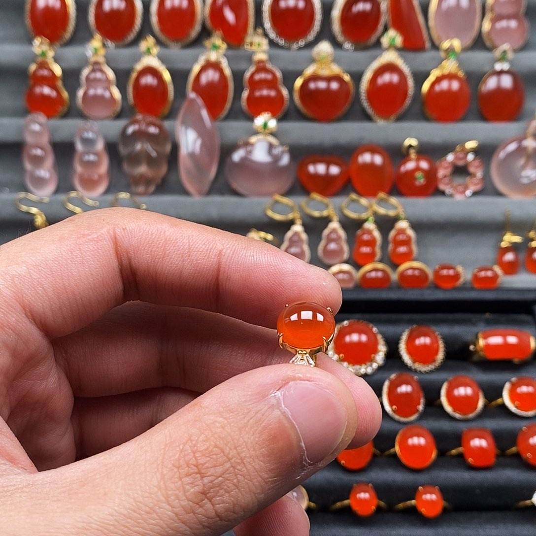 南红玛瑙银S925镶嵌戒指100以下不配证书