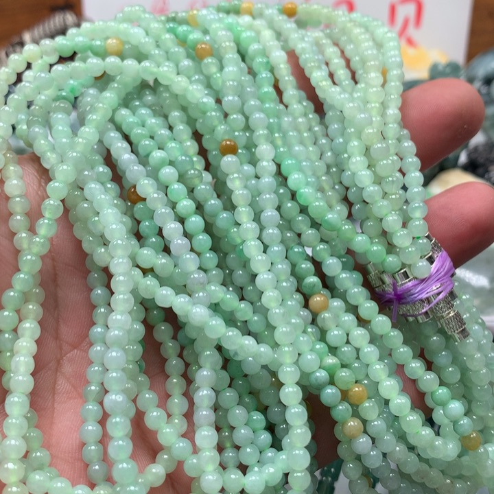 翡翠颈饰未镶嵌保真天然A货翡翠
