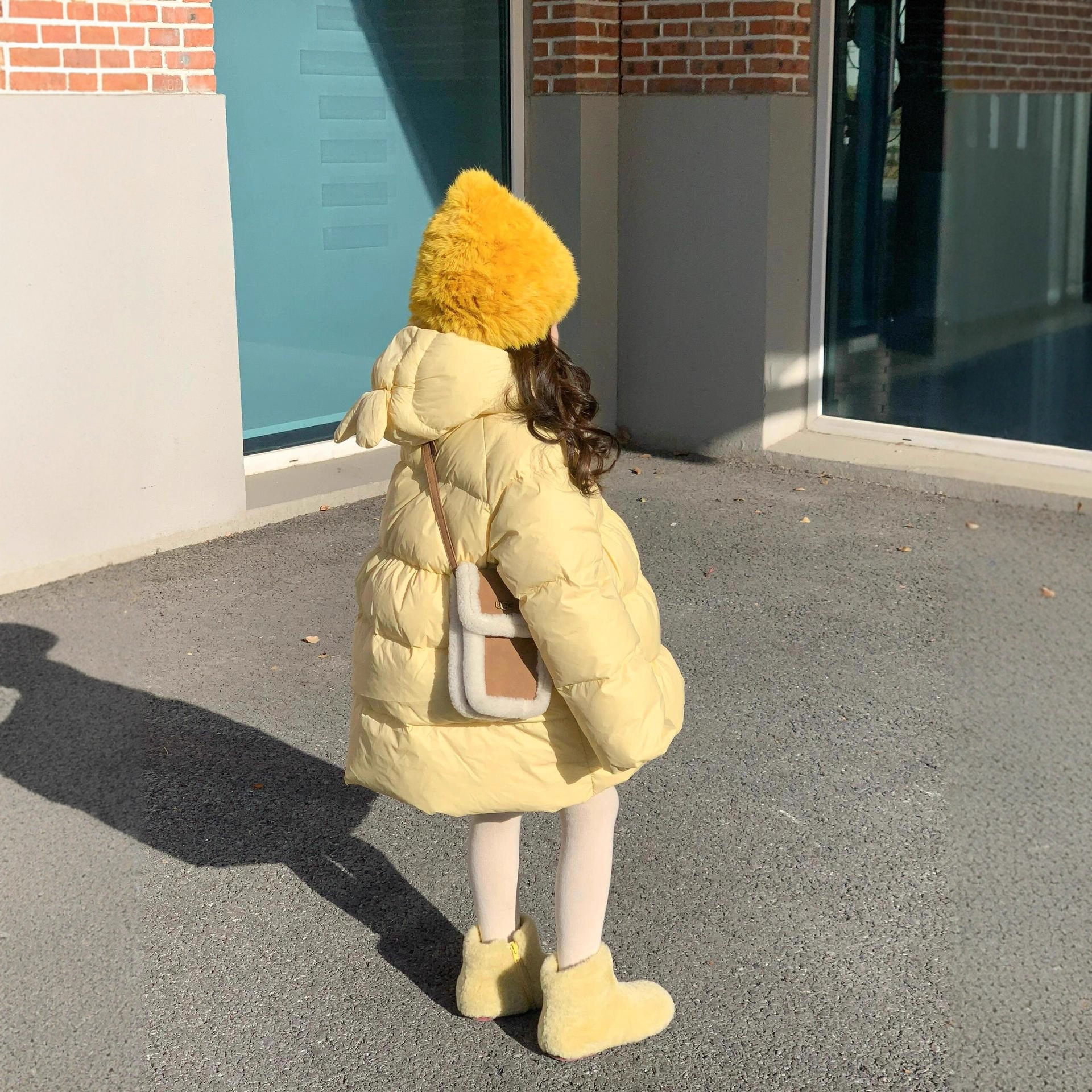 大橙子Studio女童冬季款卡通耳朵连帽中长款嫩黄棉衣加厚棉服外套