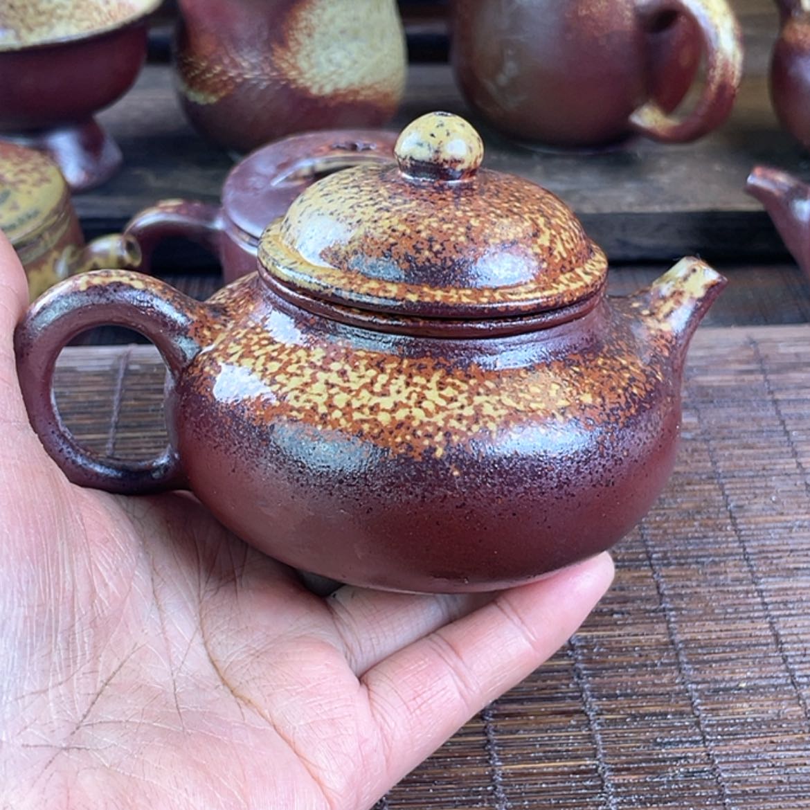 【闪购商品】天*人柴烧茶壶180毫升左右微瑕福利