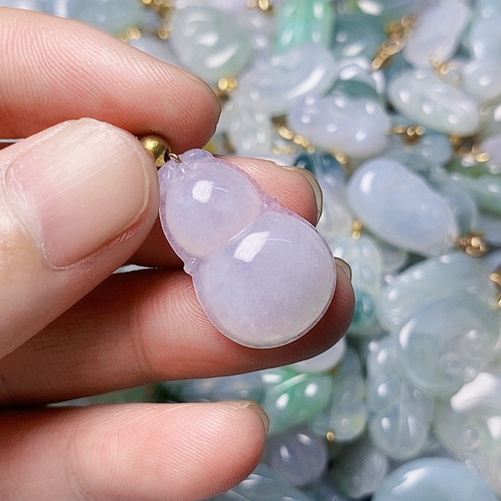 翡翠未镶嵌颈饰天然A货翡翠