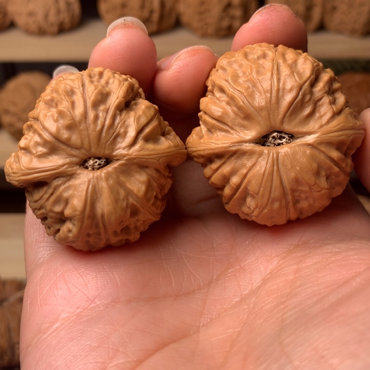 文玩核桃吊坠F****℡乾隆