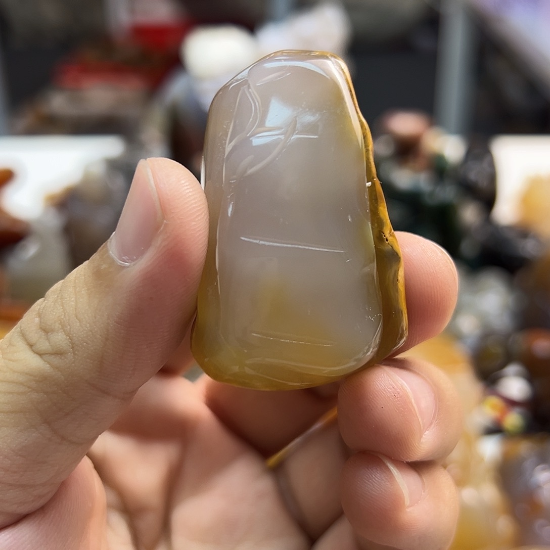 玛瑙/玉髓未镶嵌颈饰