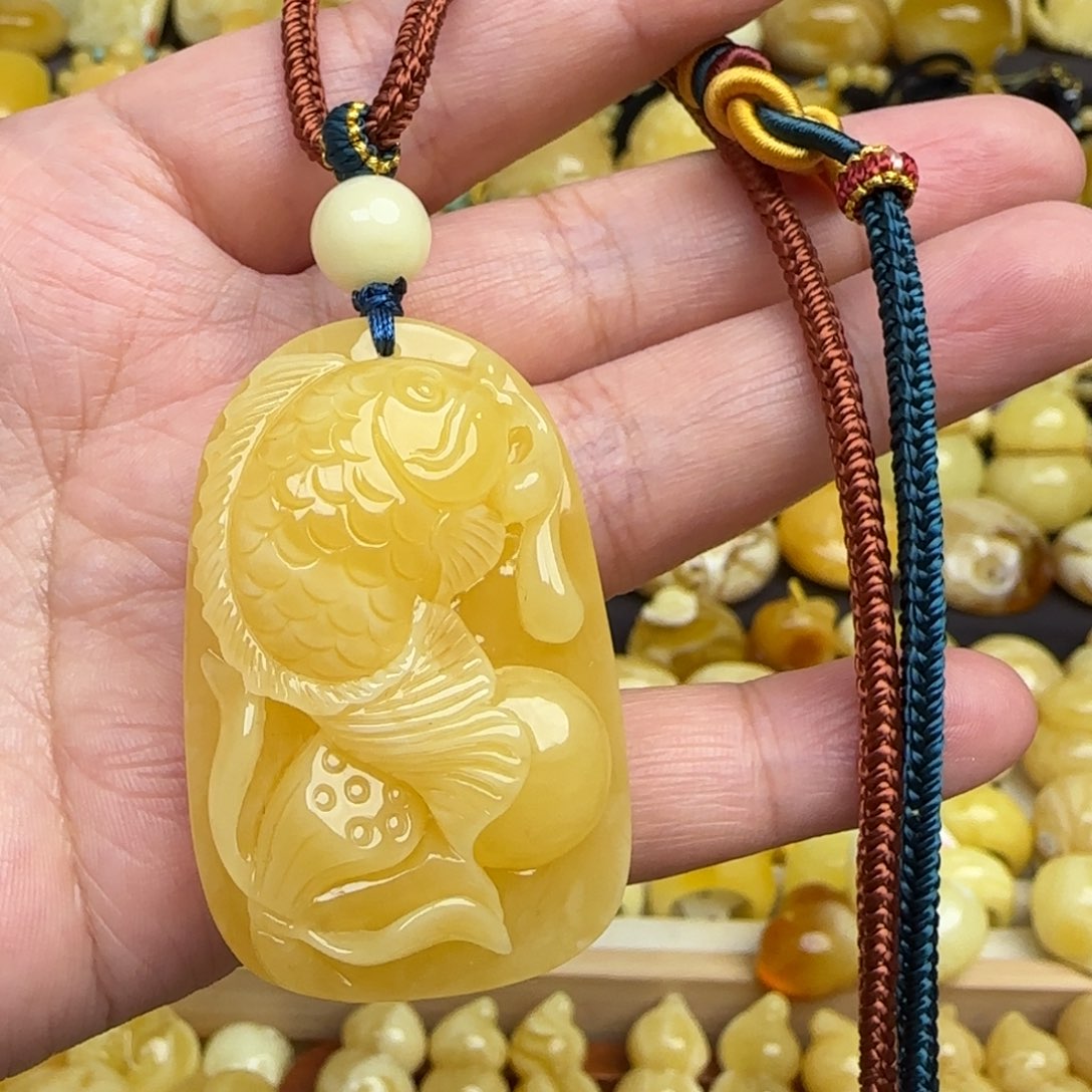 蜜蜡套链未镶嵌俄料鸡油黄蜜蜡连年有余吊坠