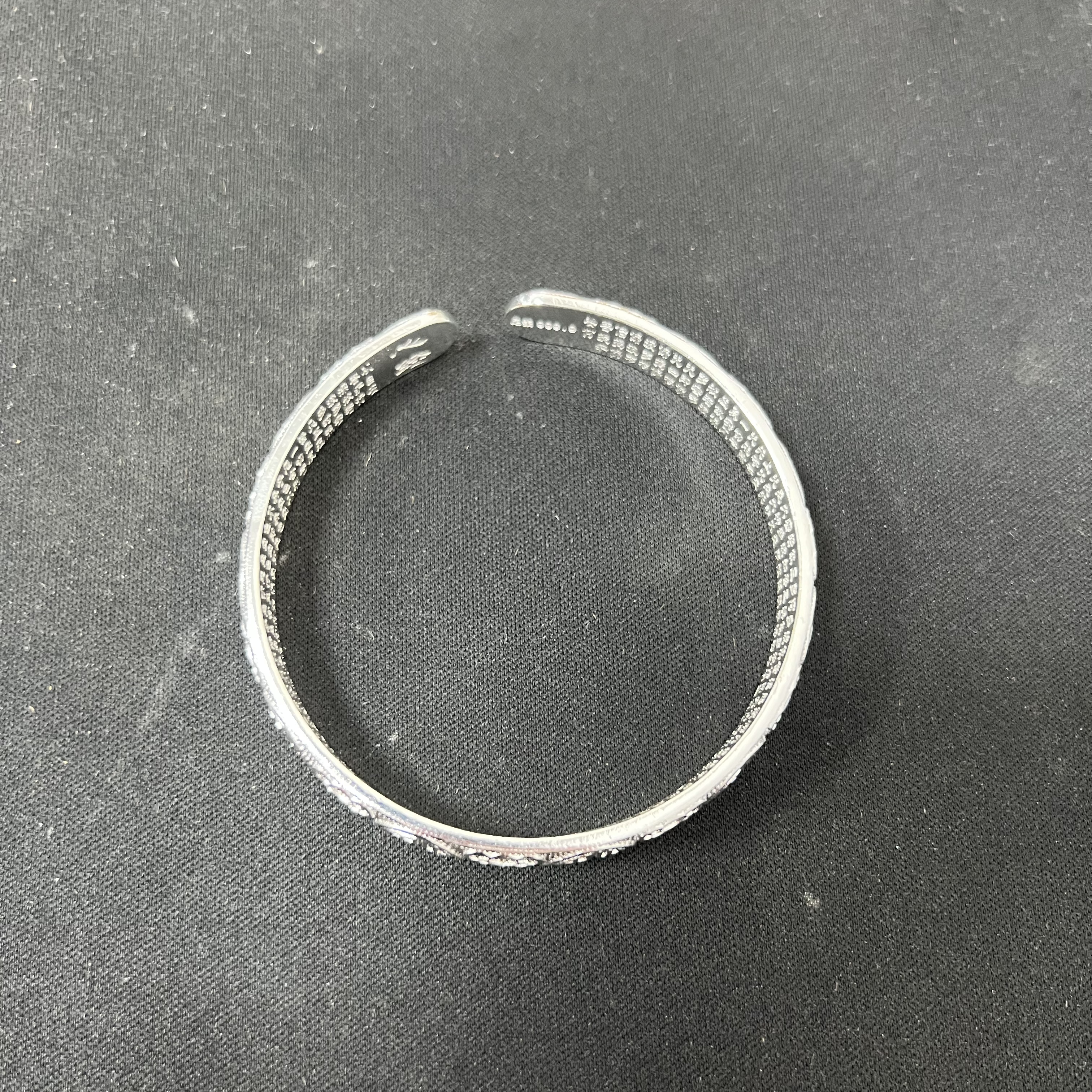 YZ084百福手镯精品手镯  精品银色手镯（无礼盒）