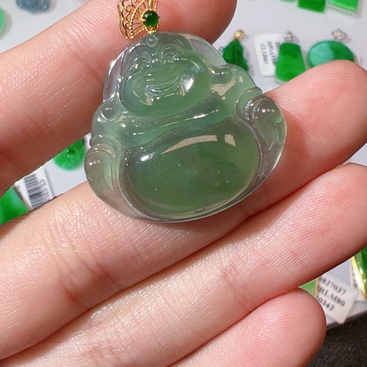翡翠挂件18K金镶嵌翡翠