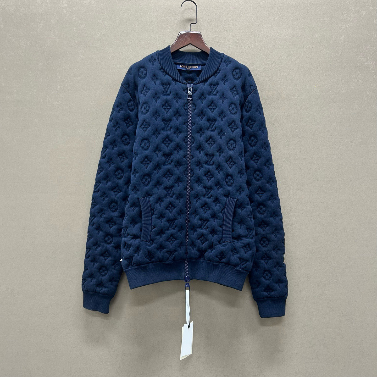 99新 LouisVuitton/路易威登 蓝色老花压纹满印外套 M码 ys000504