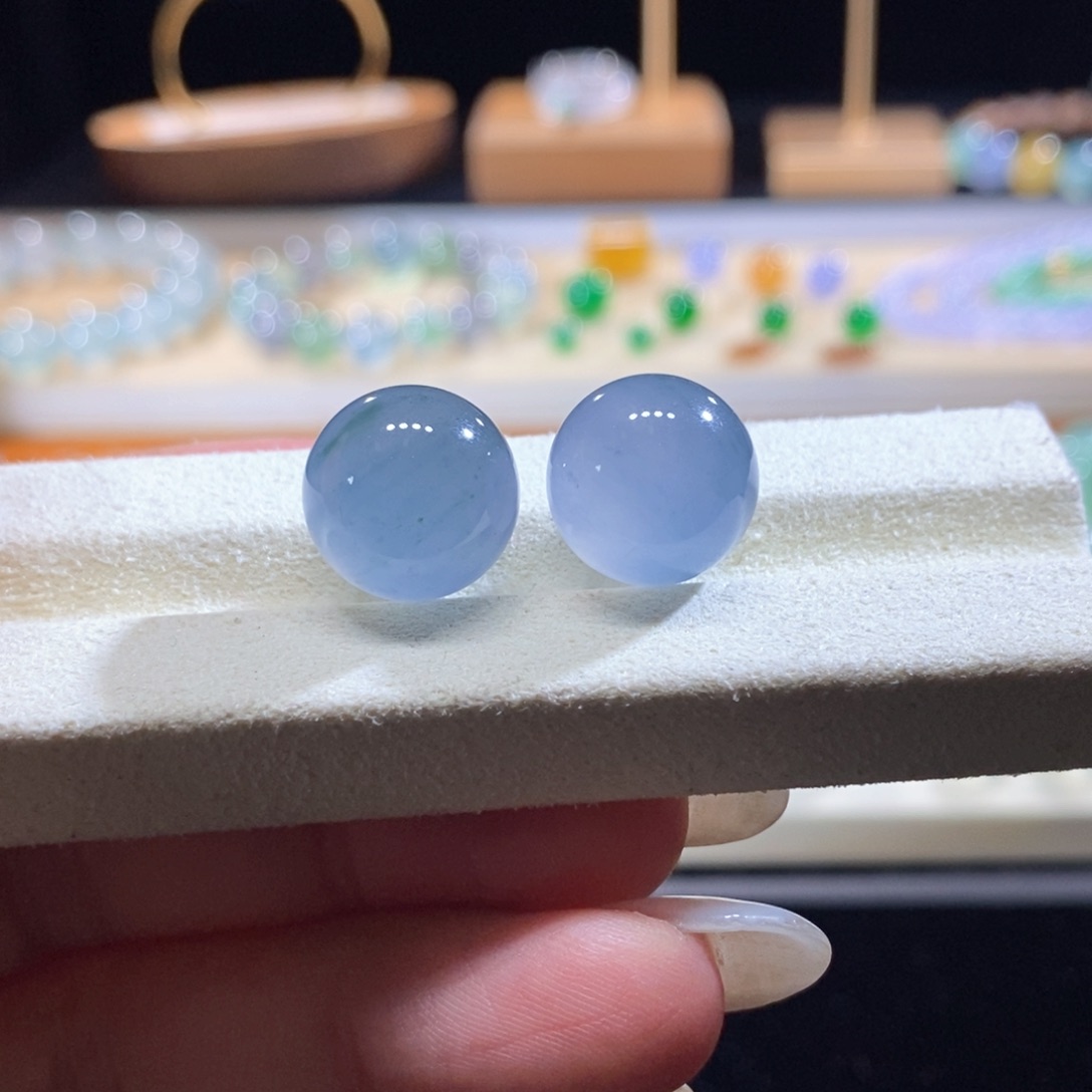 翡翠未镶嵌吊坠(不含链)多样性发其一