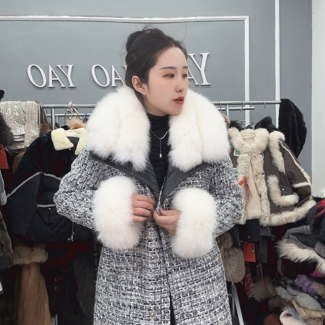 姚小妖家高端皮草