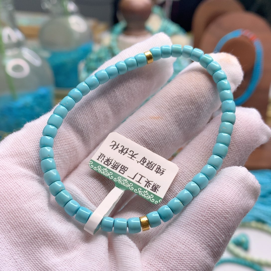 绿松石未镶嵌饰品