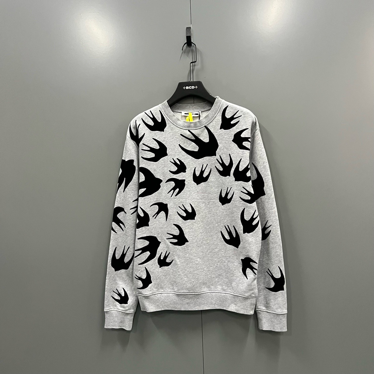 95新 Alexander McQueen/亚历山大·麦昆 （cc）植绒卫衣M码/305010 