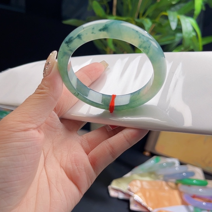 翡翠手镯未镶嵌54