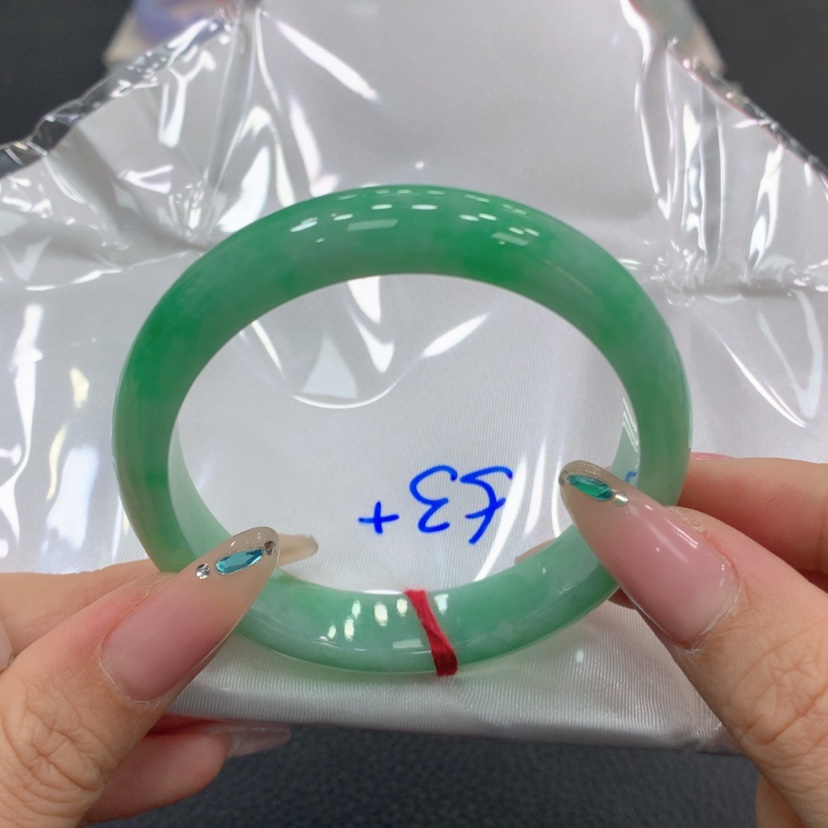 【闪购商品】翡翠手镯未镶嵌翡翠