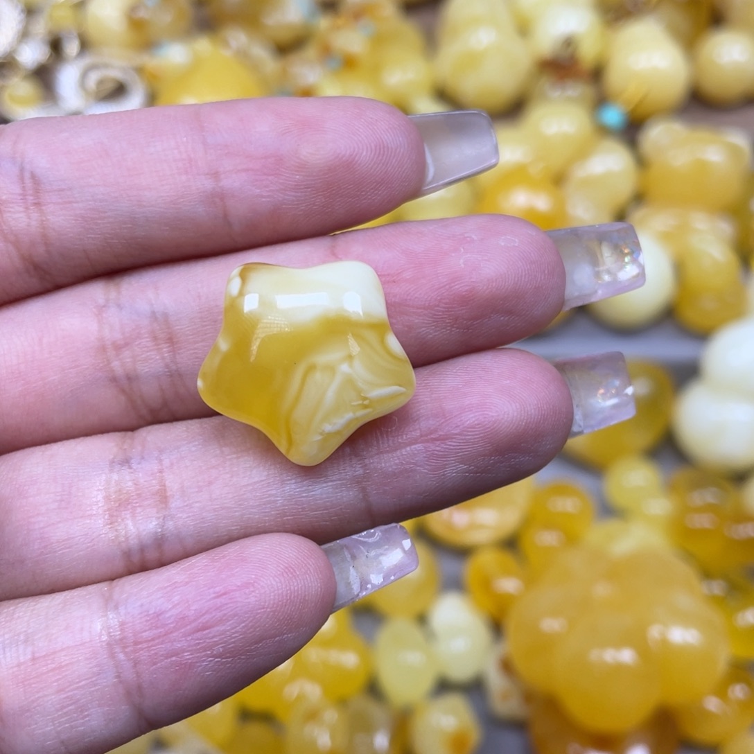 H***-琥珀未镶嵌珠宝奇石