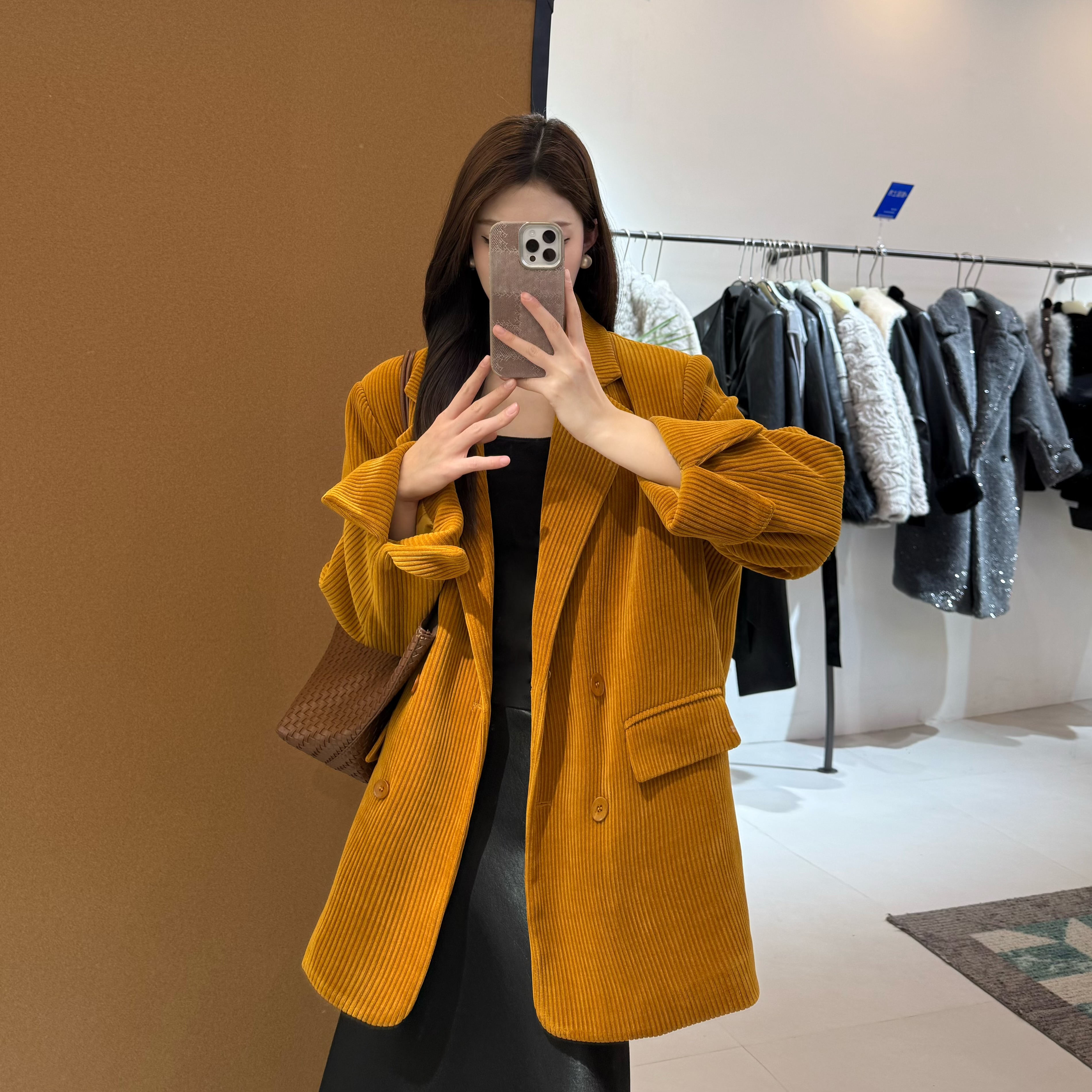韩版戗驳领长袖宽松版西装秋冬女冬季时尚气质轻奢百搭常规课外套