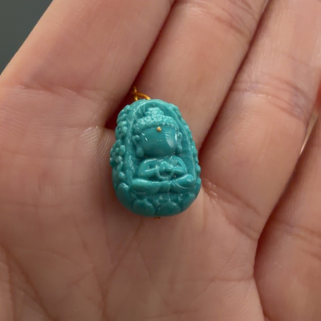 绿松石未镶嵌颈饰