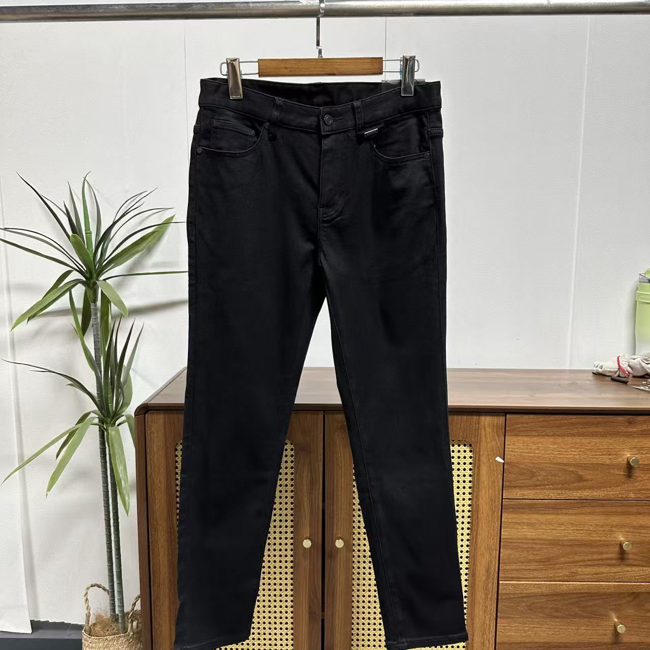 9972-A1-10黑色经典牛仔裤修身高弹潮流男款长裤