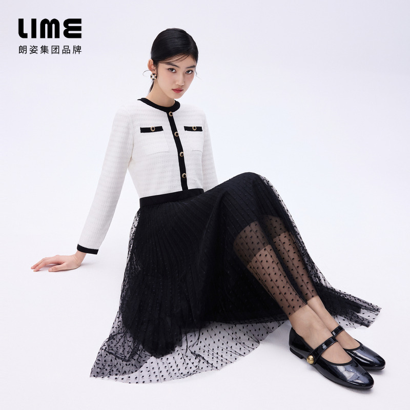 LIME/莱茵【时光律动】撞色羊毛花纱拼接针织连衣裙白LDHADBKOP805