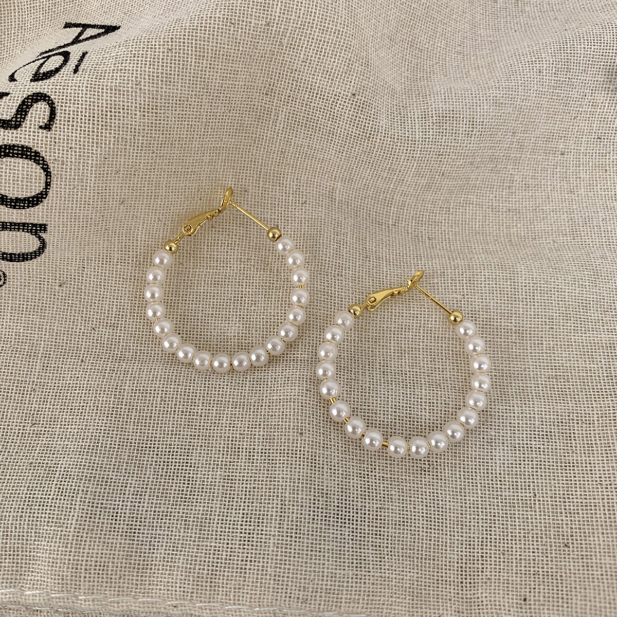 铜合金仿珍珠耳饰 法式金色珠珠圈圈轻奢高级感气质耳圈超仙耳饰