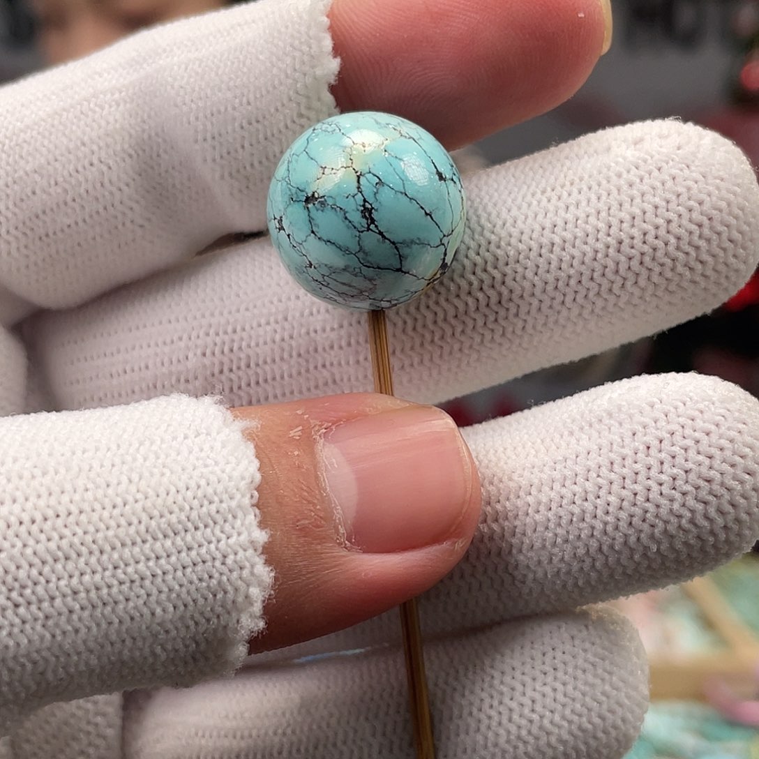 绿松石未镶嵌挂件