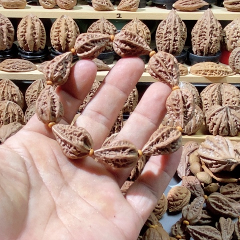 文玩核桃把件安*水滴手串