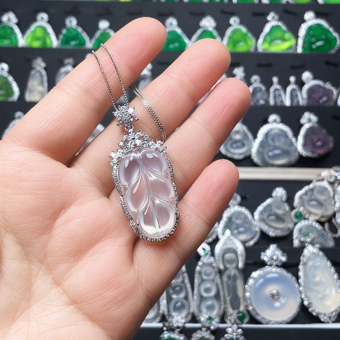 玛瑙/玉髓颈饰合金