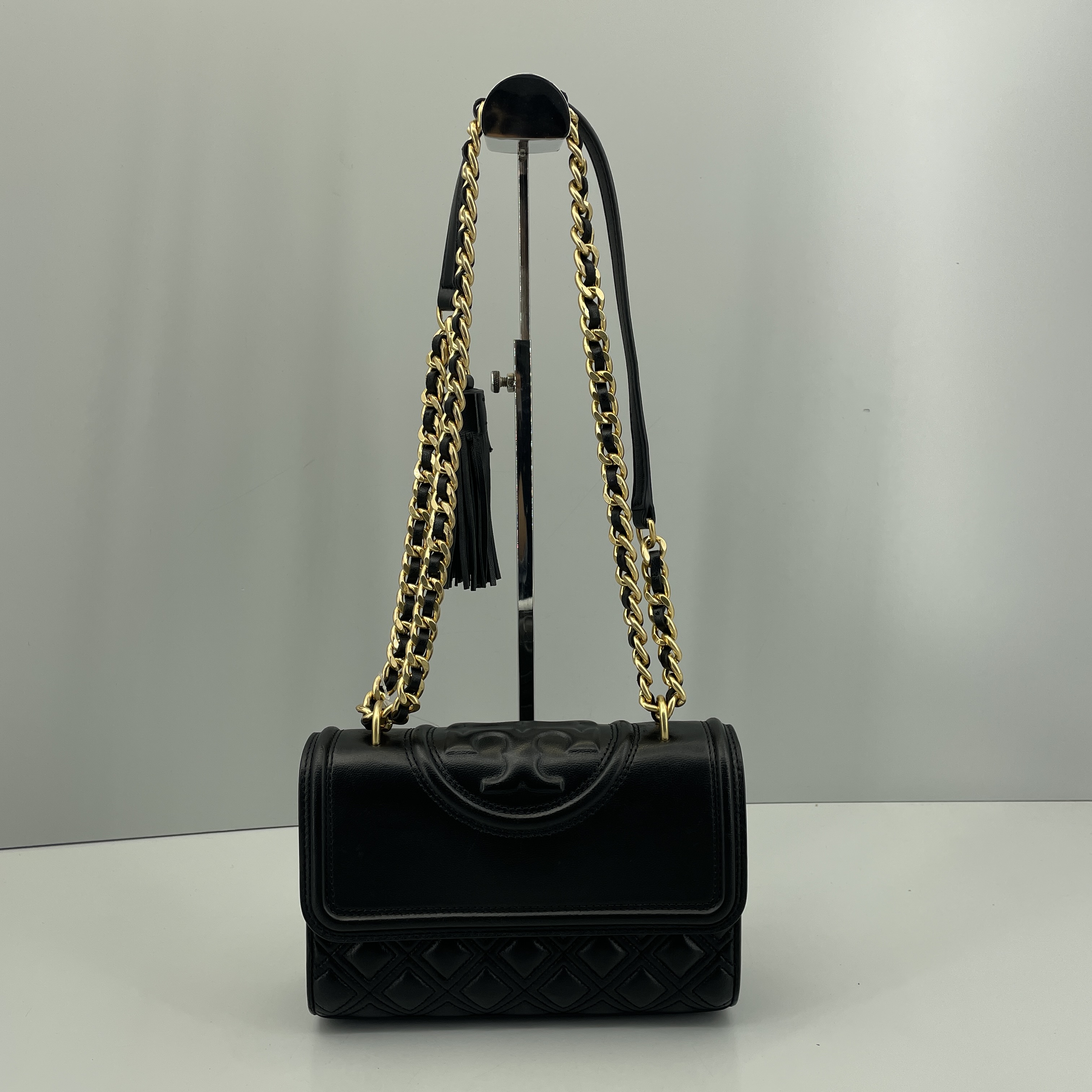 90新 TORY BURCH/汤丽柏琦 fleming链条斜挎包 20*14*5 E040912