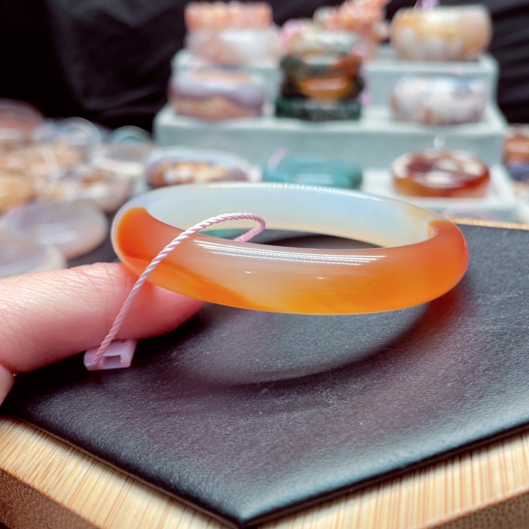 玛瑙/玉髓手镯未镶嵌安*3