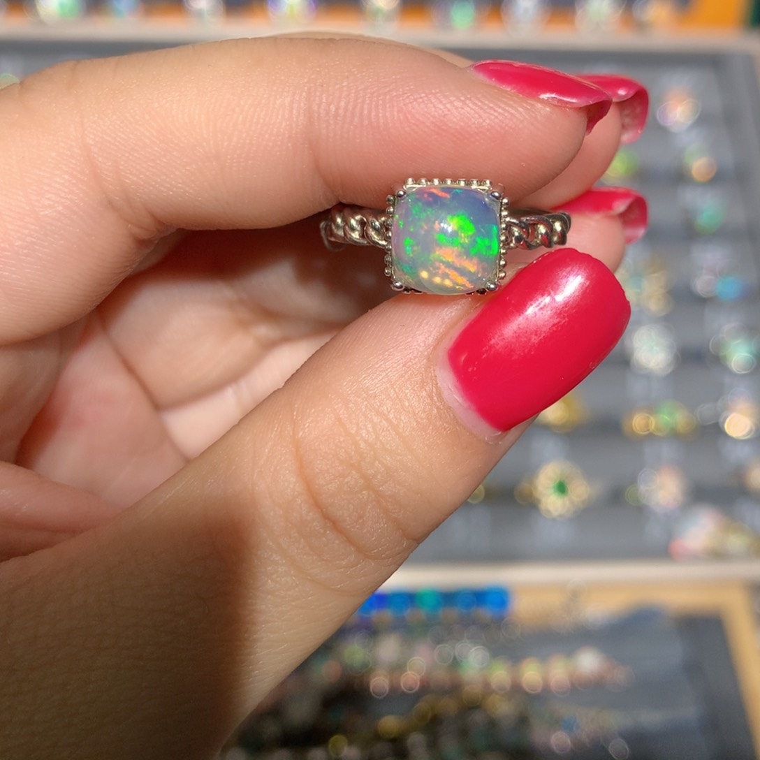 银S925镶嵌欧泊欧泊戒指l