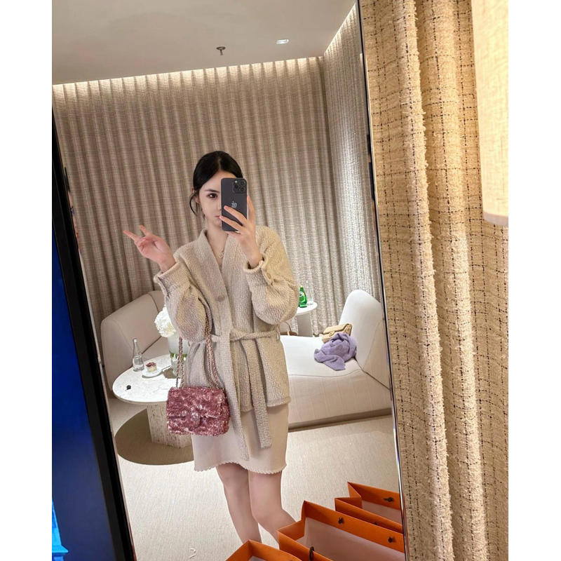 【YY】香家新款粗花呢带腰带V领开衫外套加裤子套装