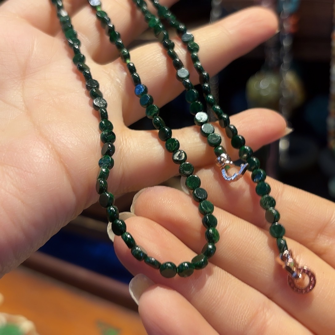 翡翠颈饰未镶嵌原创