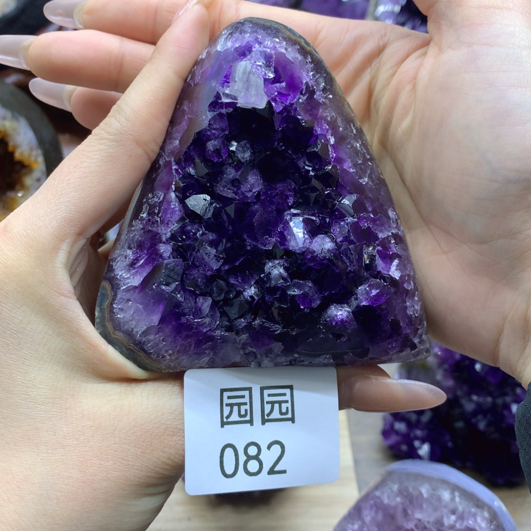 紫晶大型摆件（非配饰）未镶嵌