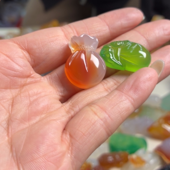 玛瑙/玉髓未镶嵌吊坠(不含链)