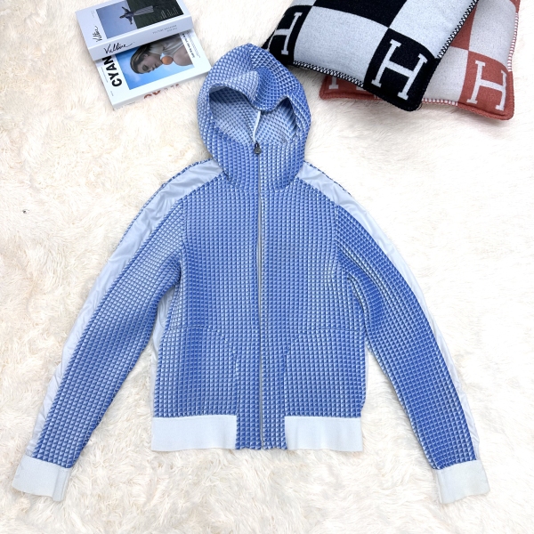 妃鱼/香奈儿/聚酯纤维/外套/95新/z零二零九