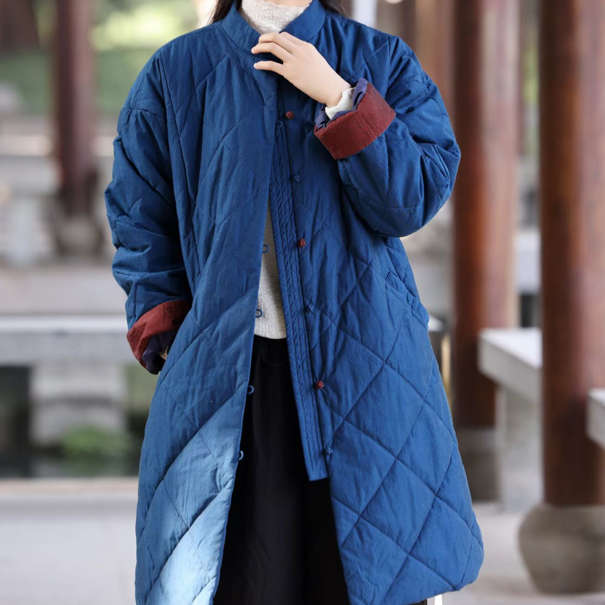 青墨分享秋冬款复古中长棉衣