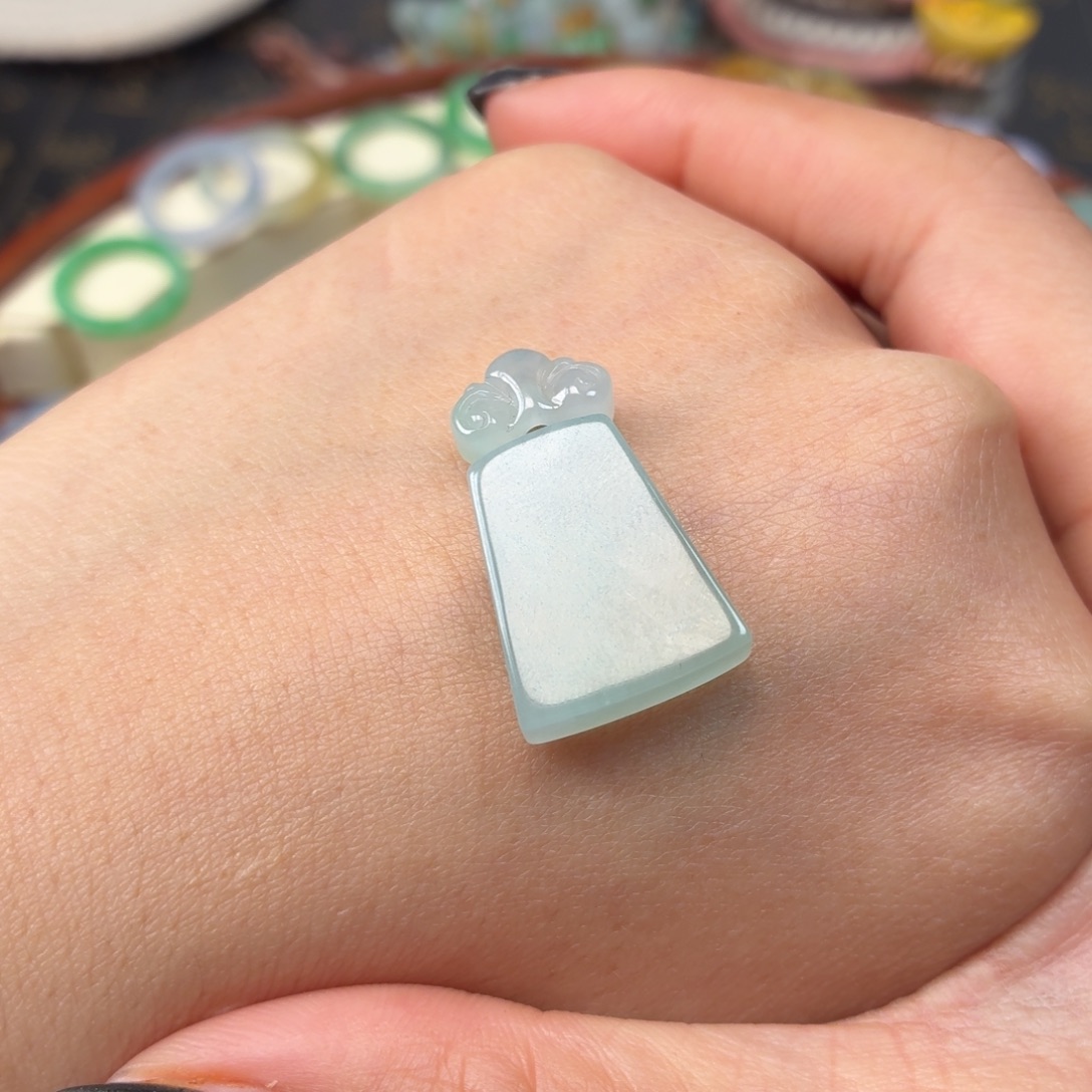 定制翡翠未镶嵌无事牌